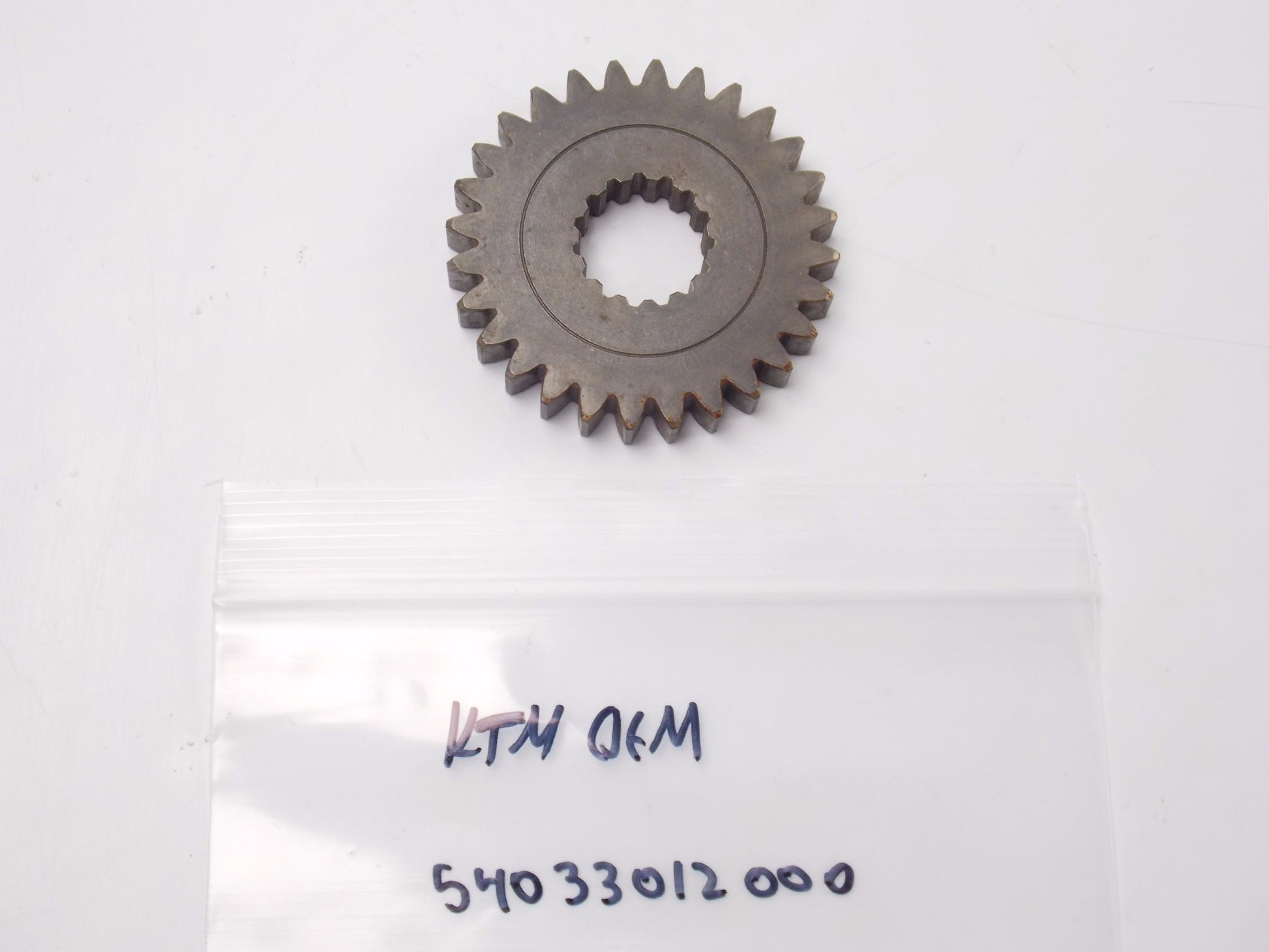NOS OEM KTM 1979 125 MC 6th GEAR MAINSHAFT 28 T. 54033012000 | 540.33.012.000 - MotoRaider