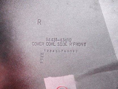 NOS OEM SUZUKI GSX 550 GSX 750 COVER COWL RIGHT FRONT SIDE FAIRING # 94431-43410 - MotoRaider