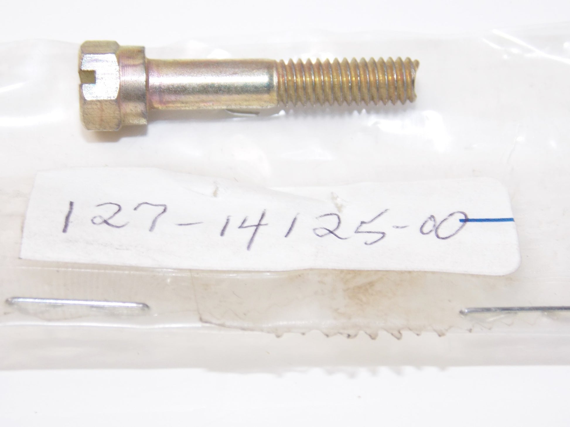 NOS OEM YAMAHA 63-80 HS1 LB50/80 YG1 SCREW BODY FITTING 127-14125-00 | 14125-01 - MotoRaider