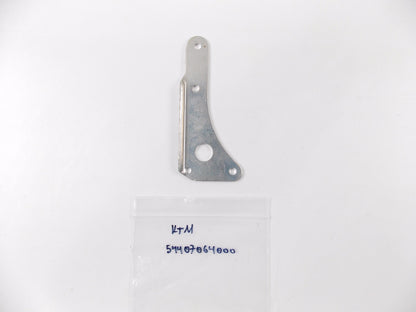 NOS OEM KTM 240/250/350/500 MX/ENDURO CHAIN COVER PLATE SUPPORT 54407064000 - MotoRaider