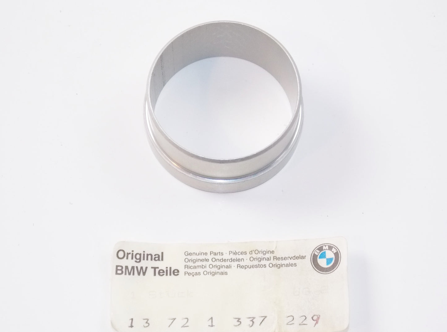 NOS OEM BMW AIR 76-96 R100CS/7T/RT/RS/60/LS/80 CLEANER HOUSING PIPE 13721337229 - MotoRaider