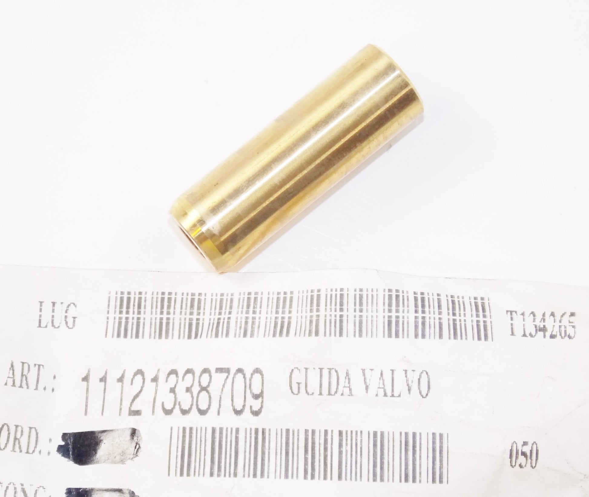 NOS OEM BMW 79-75 R 65/LS CYLINDER HEAD VALVE GUIDE 14.06 11121338709 - MotoRaider
