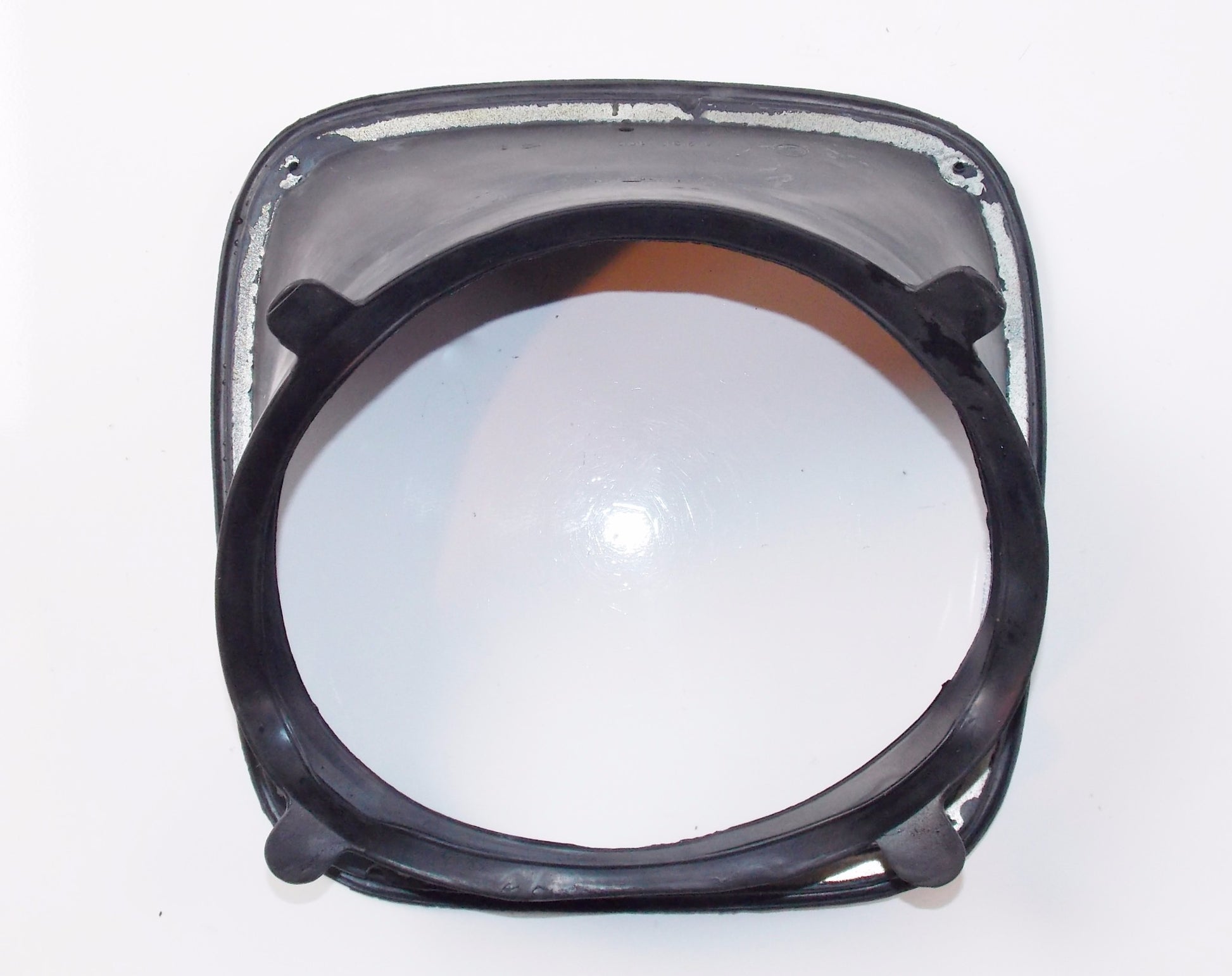 NOS OEM BMW 76-96 R 100 RS/RT/80 TRIM PANEL UPPER LIGHT DUCT 46631239109 - MotoRaider