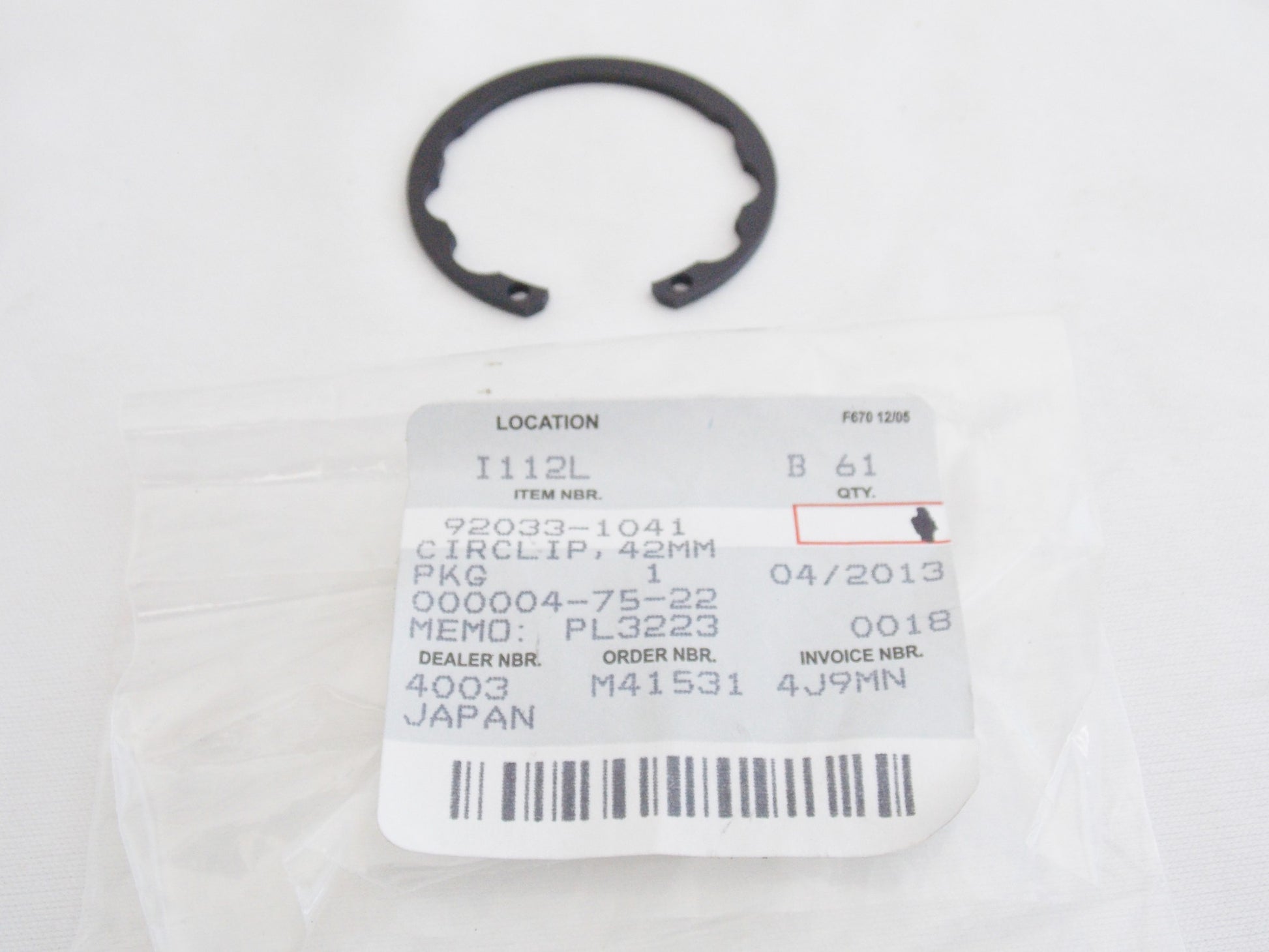 NOS OEM KAWASAKI 1974-2001 KLR250 KH400 EN500 KE250 CIRCLIP 42MM 92033-1041 - MotoRaider