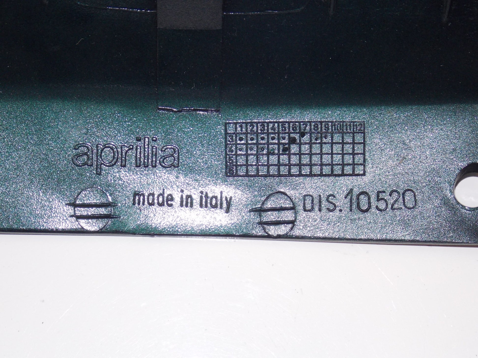 NOS OEM APRILIA 93 AMICO GL-GLE 50 FRONT HANDLEBAR COVER GREEN IRELAND AP8231589 - MotoRaider