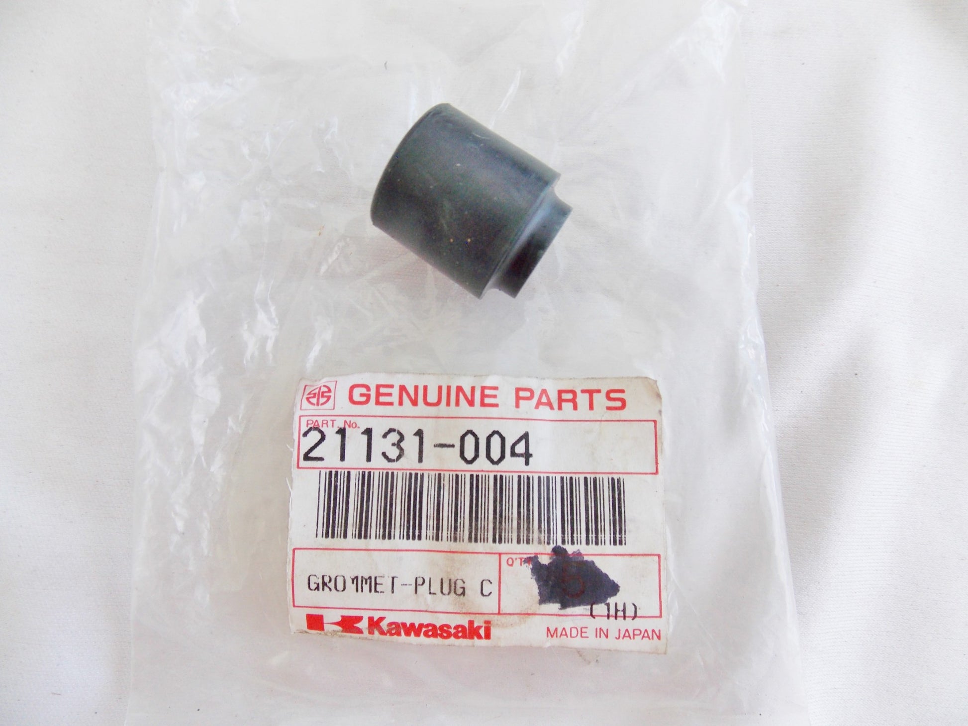 NOS OEM KAWASAKI 1969-2018 KLF250/185/110/220 SPARK PLUG CAP GROMMET 21131-004 - MotoRaider