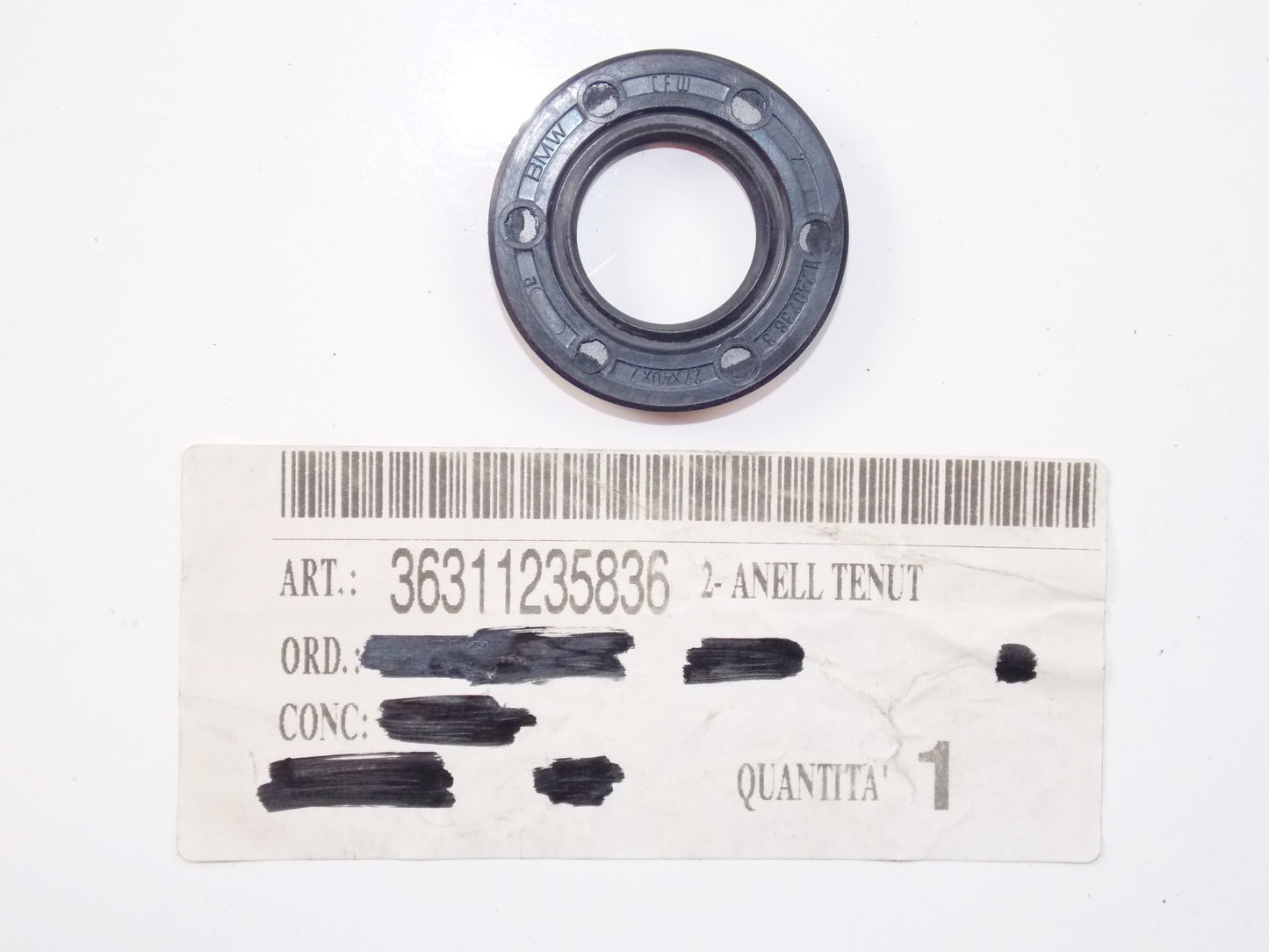NOS OEM BMW 74-87 R 100 CS/7T/CS/RS/RT/60/75/80 SHAFT SEAL 22X40X7 36311235836 - MotoRaider