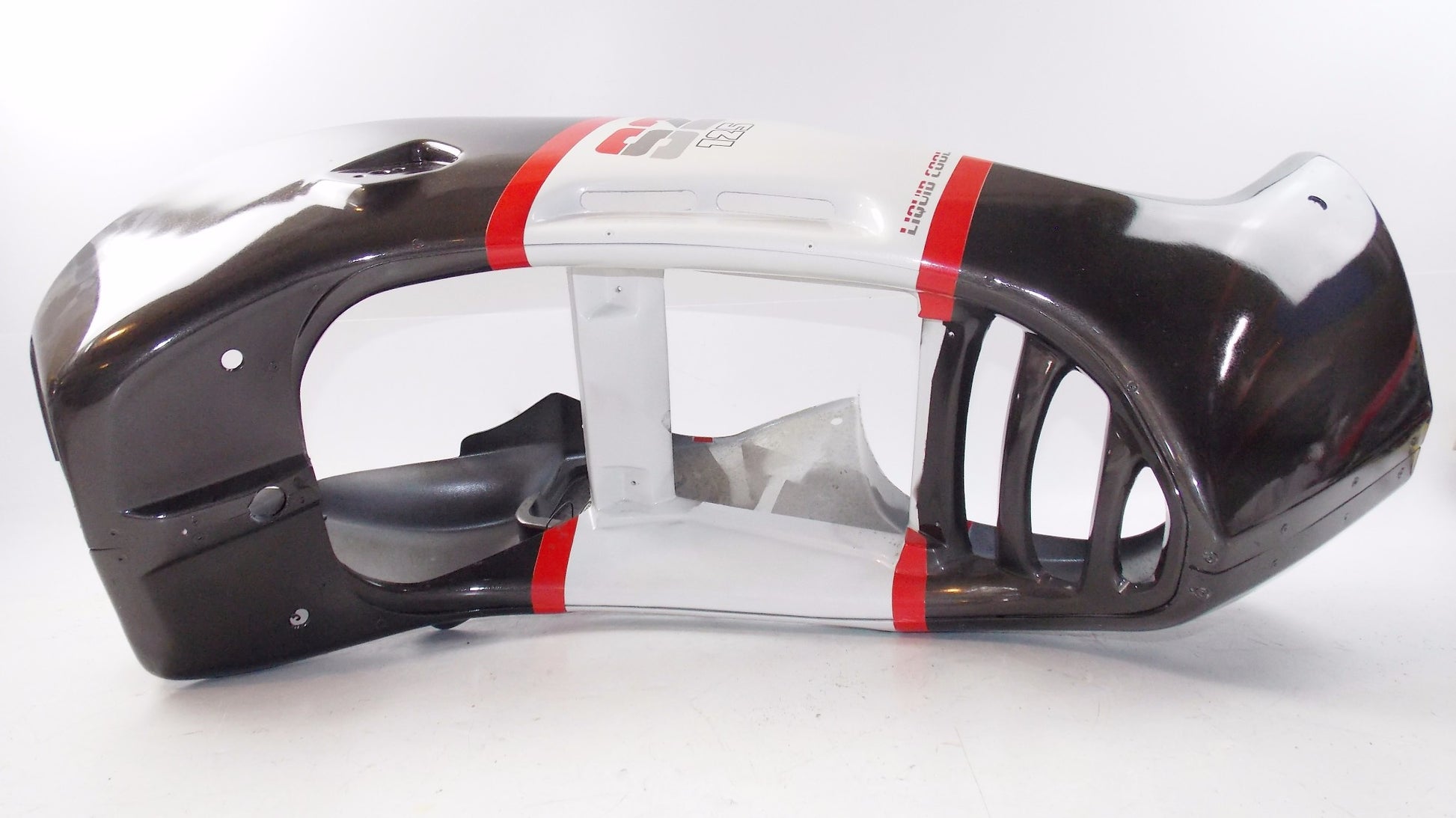 OEM CAGIVA 1986 ALETTA ORO S2 125 WHITE/ELECTRIC BLACK FRONT FAIRING 800052303 - MotoRaider