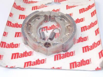 NOS OEM MALAGUTI SCOOTER BRAKE SHOES GRIMECA FRONT REAR WHEEL 90x18 # 119.075.00 - MotoRaider