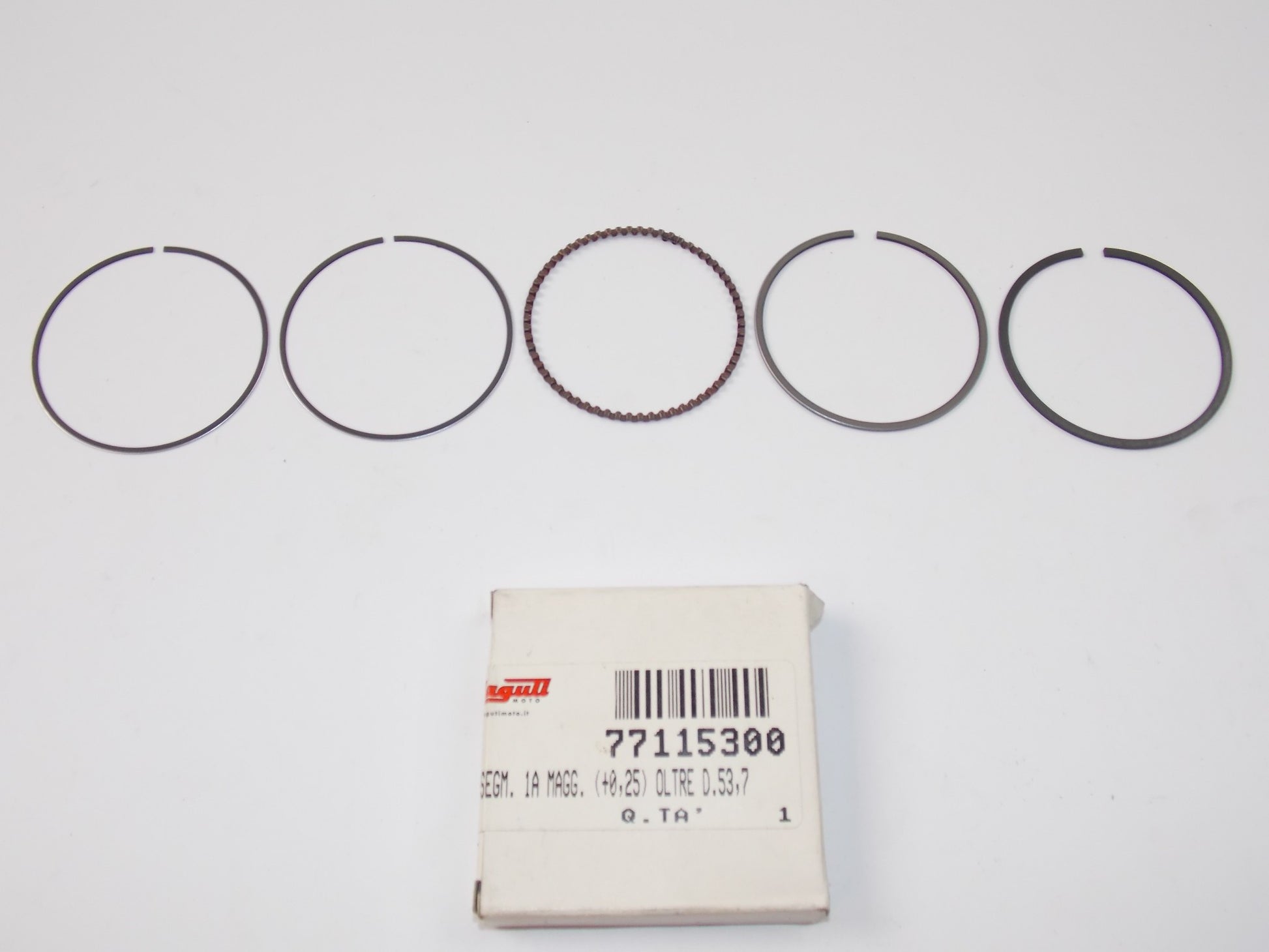 OEM MALAGUTI MADISON R 125 Restyling 1° PISTON RING SET (+0,25)D=53,7 771.153.00 - MotoRaider