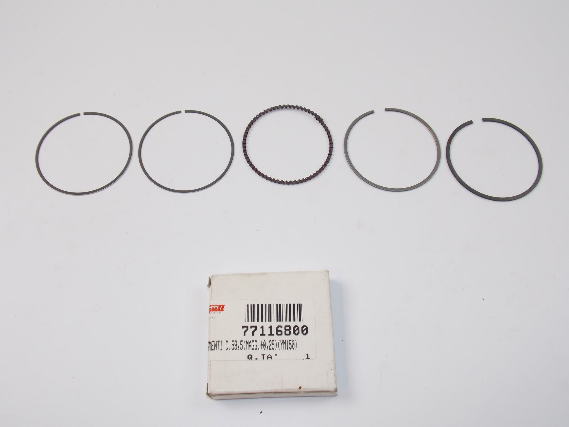 NOS OEM MALAGUTI MADISON 150 T 1° PISTON RING SET (MAGG.+0,25) D=59,5 771.168.00 - MotoRaider