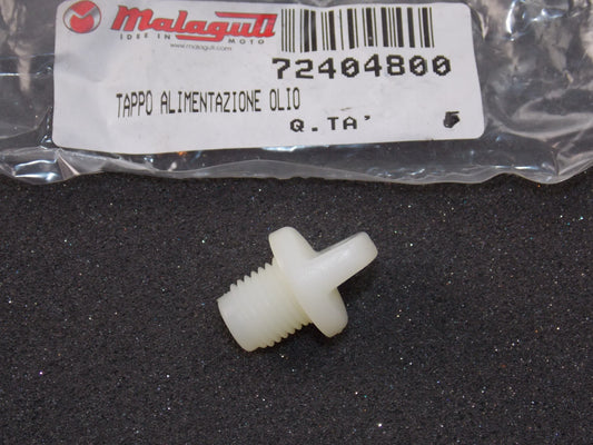 OEM MALAGUTI CIAK F10/12 Aria Restyling KAT EURO 1 YESTERDAY OIL PLUG 724.048.00 - MotoRaider