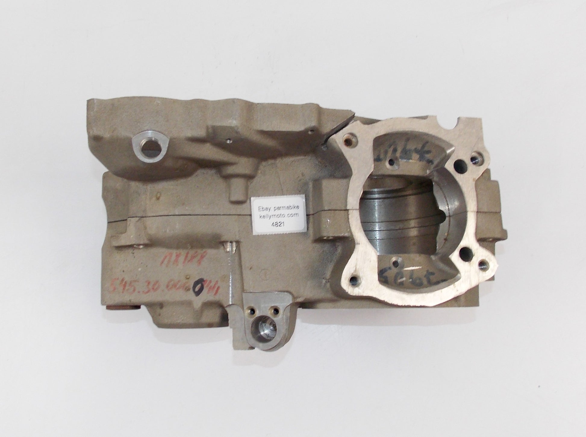 NOS OEM KTM 1987-1988 240/250 ENGINE TYPE 545 CENTER CRANKCASE 545.30.000.044 - MotoRaider
