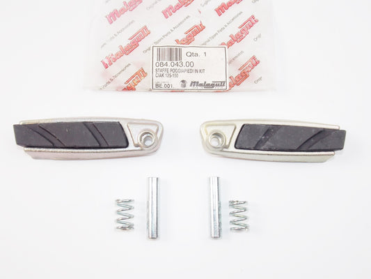 NOS OEM MALAGUTI CIAK MASTER 50 125 / 4T - Euro 2 LH RH FOOT REST KIT 084.043.00 - MotoRaider