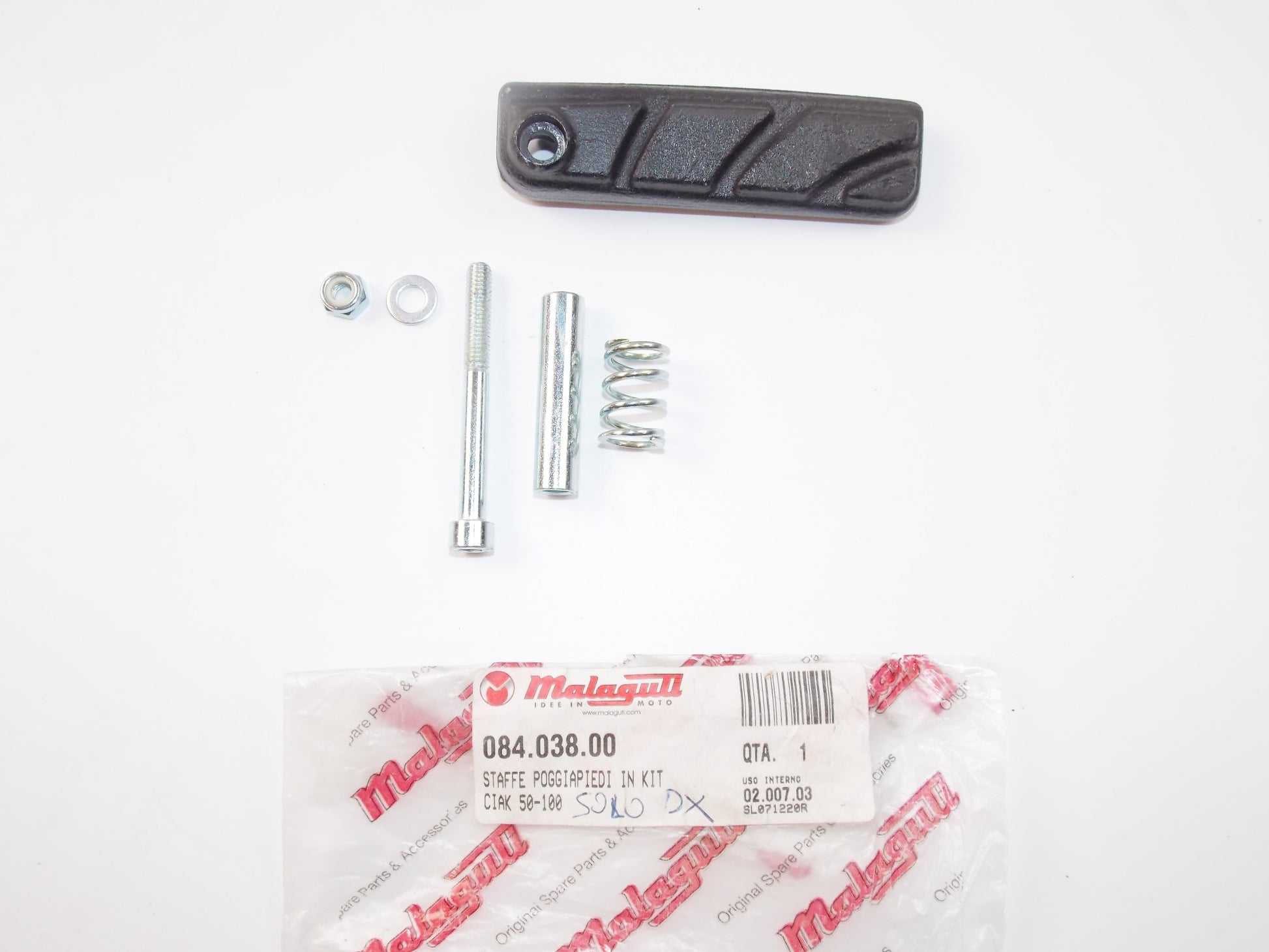 OEM MALAGUTI CIAK MONODISC ARIA KAT EURO 2-2.3 RH PASSENGER FOOT REST 084.038.00 - MotoRaider